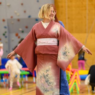 Japonský den čaje a kultury v Chýni Pod čestnou záštitou Velvyslanectví Japonska v České republice Japonské sushi, saké,...