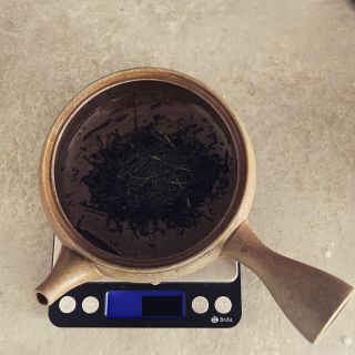 Uhádni váhu čaje jako první: Shincha Yamakai Asamushi 2024. Tipuj správně a získej tento čaj zadarmo Vracíme se zpět k...